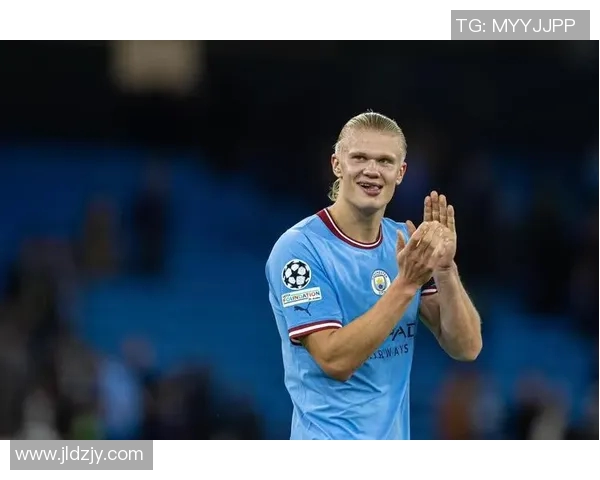 哈兰德庆祝进球时的胜利手势背后的意义与影响分析